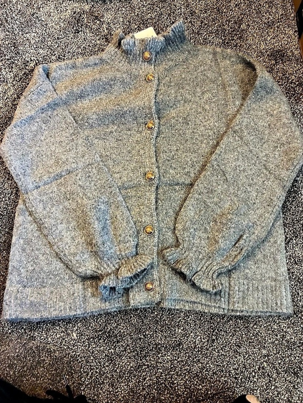 Women's Gray Button-Front Cardigan NWT